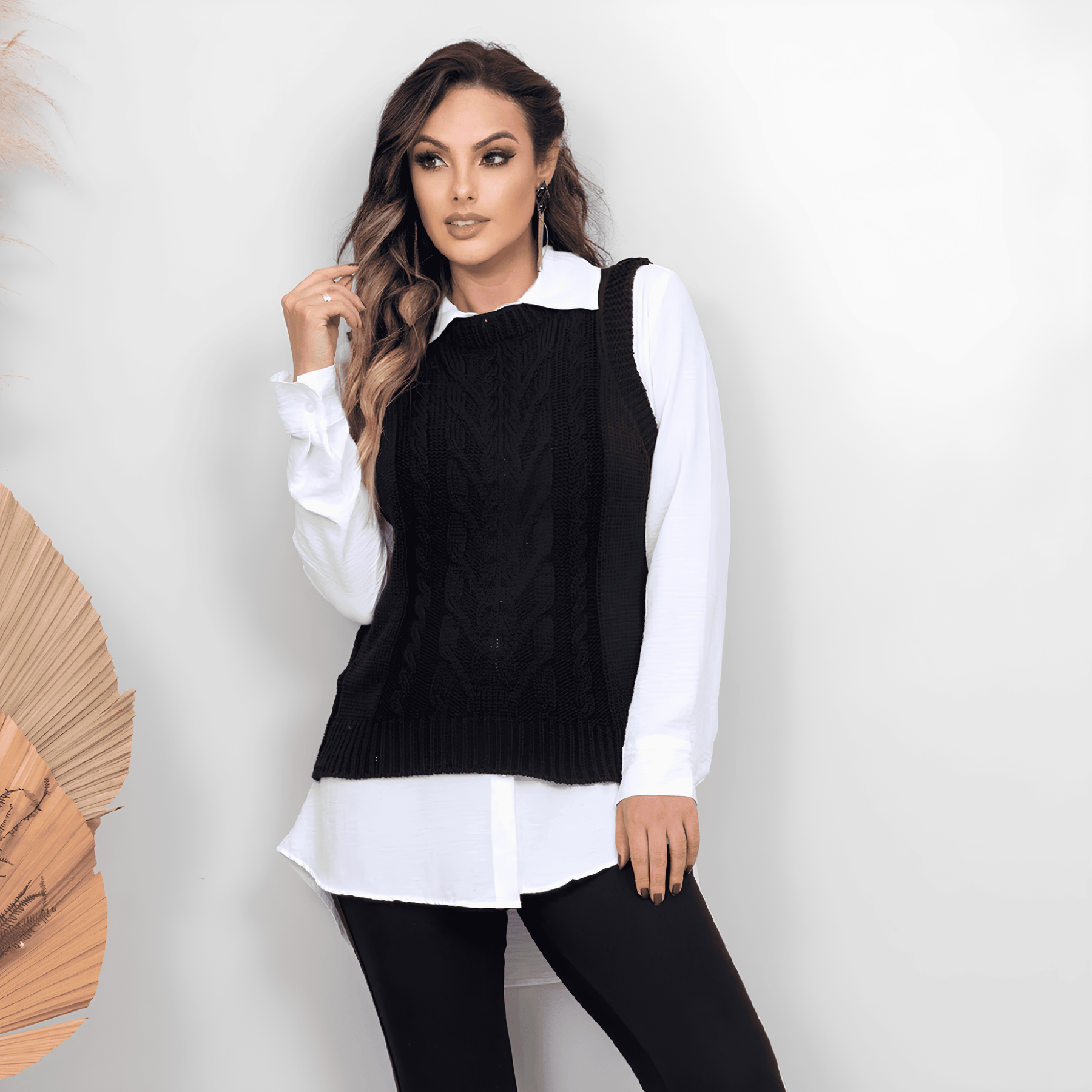 Suéter chaleco de punto negro para mujer - Lunara