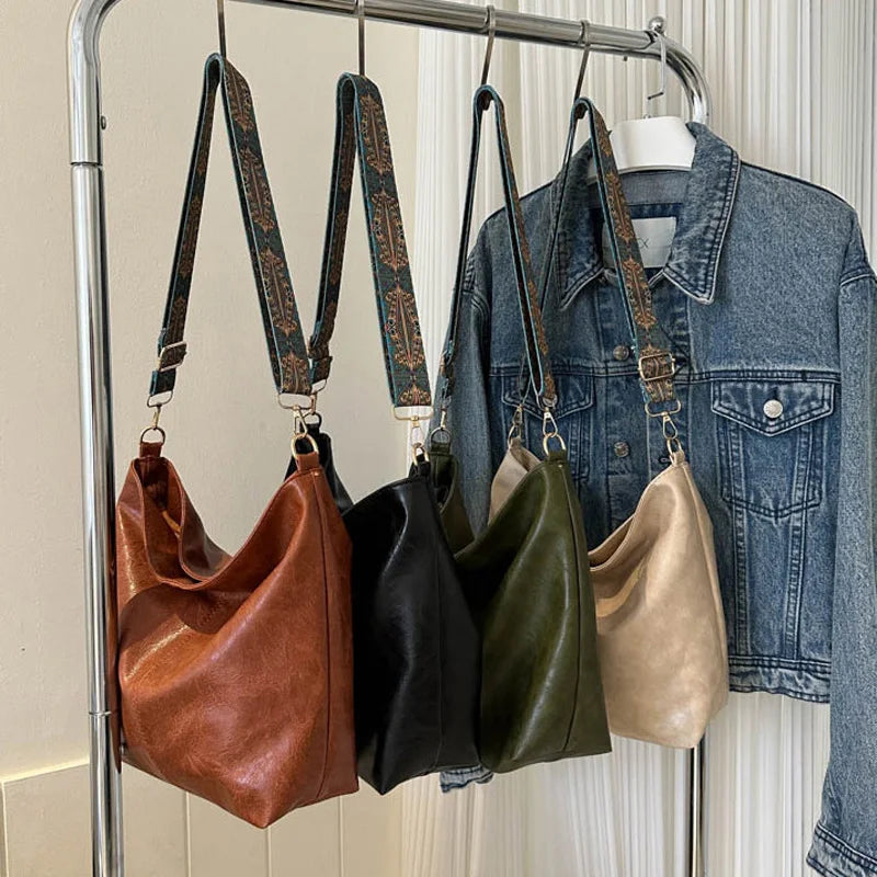 Bolso bandolera de cuero carmesí para mujer - Lunara